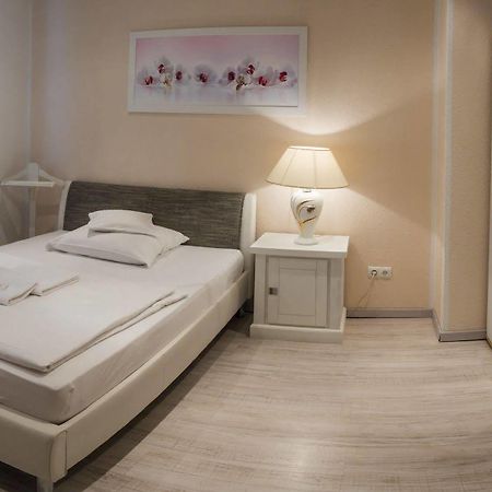 Pension Donau Grill Ανόβερο Εξωτερικό φωτογραφία